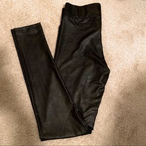 New Alligator leggings Cotton On S
